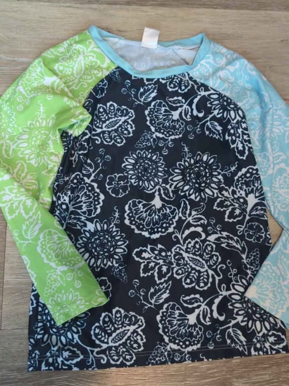 Millie Loves Lily rash guard size 10